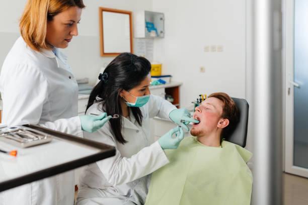Best Emergency Denture Repair in Mendota, CA